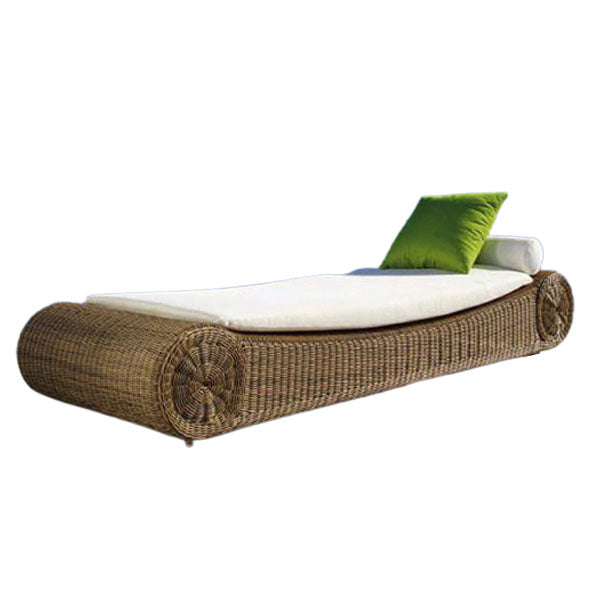Outdoor Wicker Day Bed - Rollover
