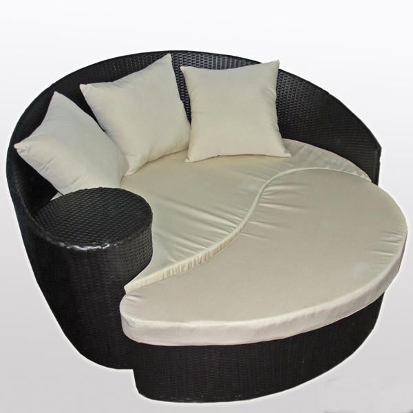 Outdoor Wicker - Day Bed - Queen