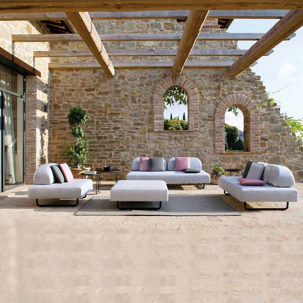Fully Upholstered Outdoor Furniture - Sofa Set - Sapra
