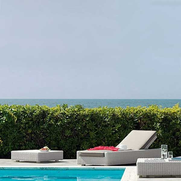 Outdoor Furniture - Sun Lounger - Cube