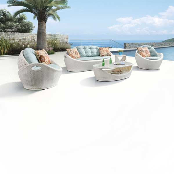 Outdoor Furniture - Wicker Sofa - Culminate