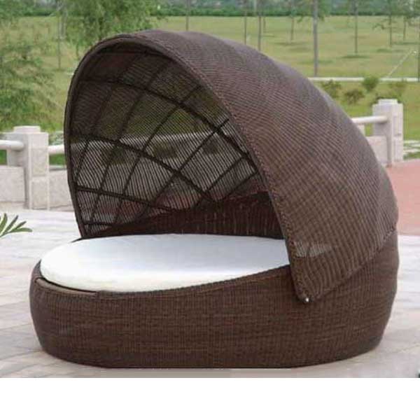Outdoor Wicker Canopy Bed - Melody