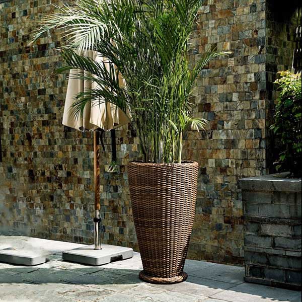 Outdoor Wicker Planter - Umtyali