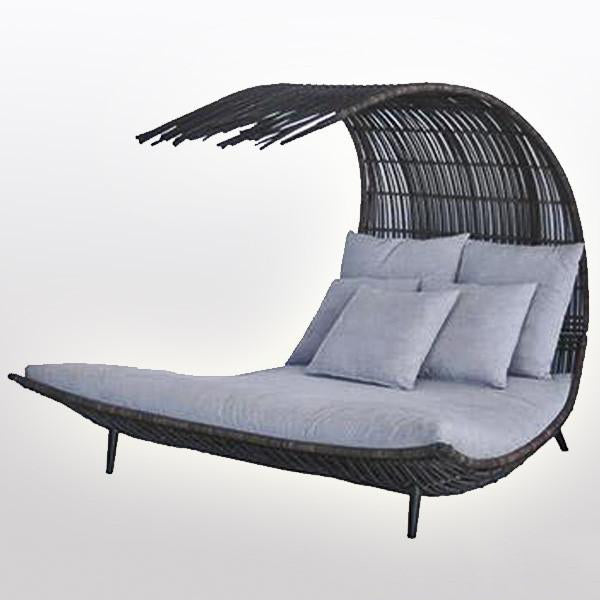 Outdoor Wicker Canopy Bed - Waves