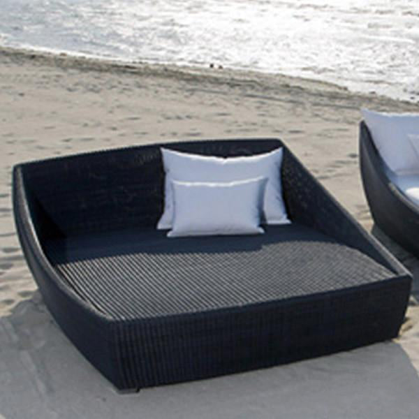 Outdoor Wicker Canopy Bed - Sail