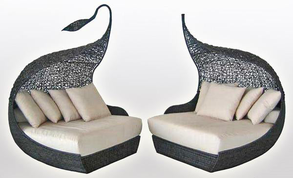 Outdoor Wicker Canopy Bed - Twist